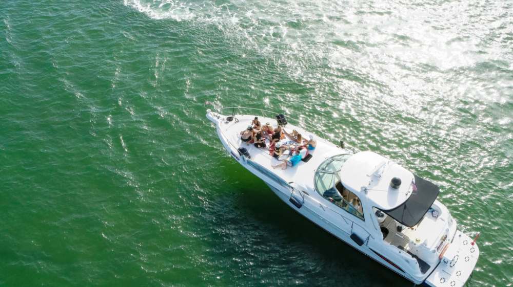 Can You Play Your Own Music on a Yacht Charter in Boca Raton?